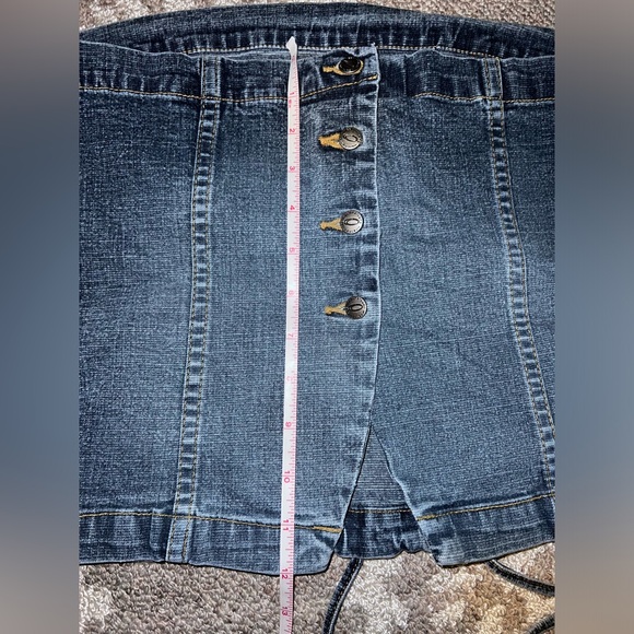Weather Vane, size Medium, Jean crop top - Picture 11 of 14